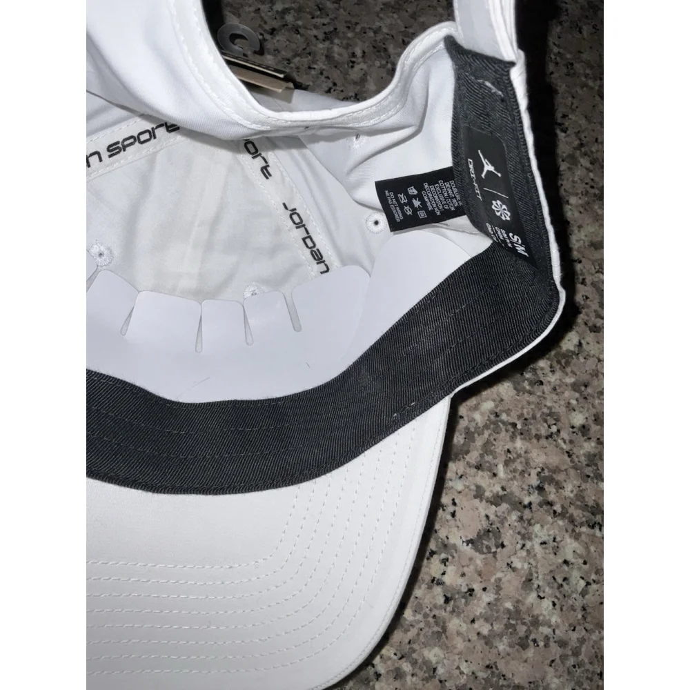 Air Jordan Sport Club Cap White Jumpman Size S/M Hat New